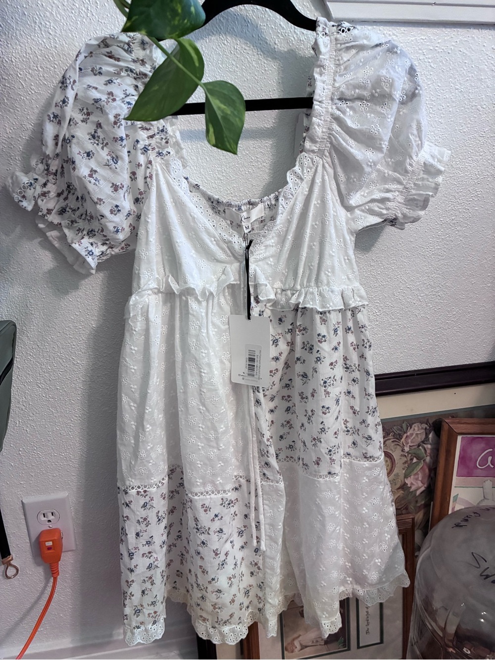 White Floral Eyelet Puff Sleeve Dress